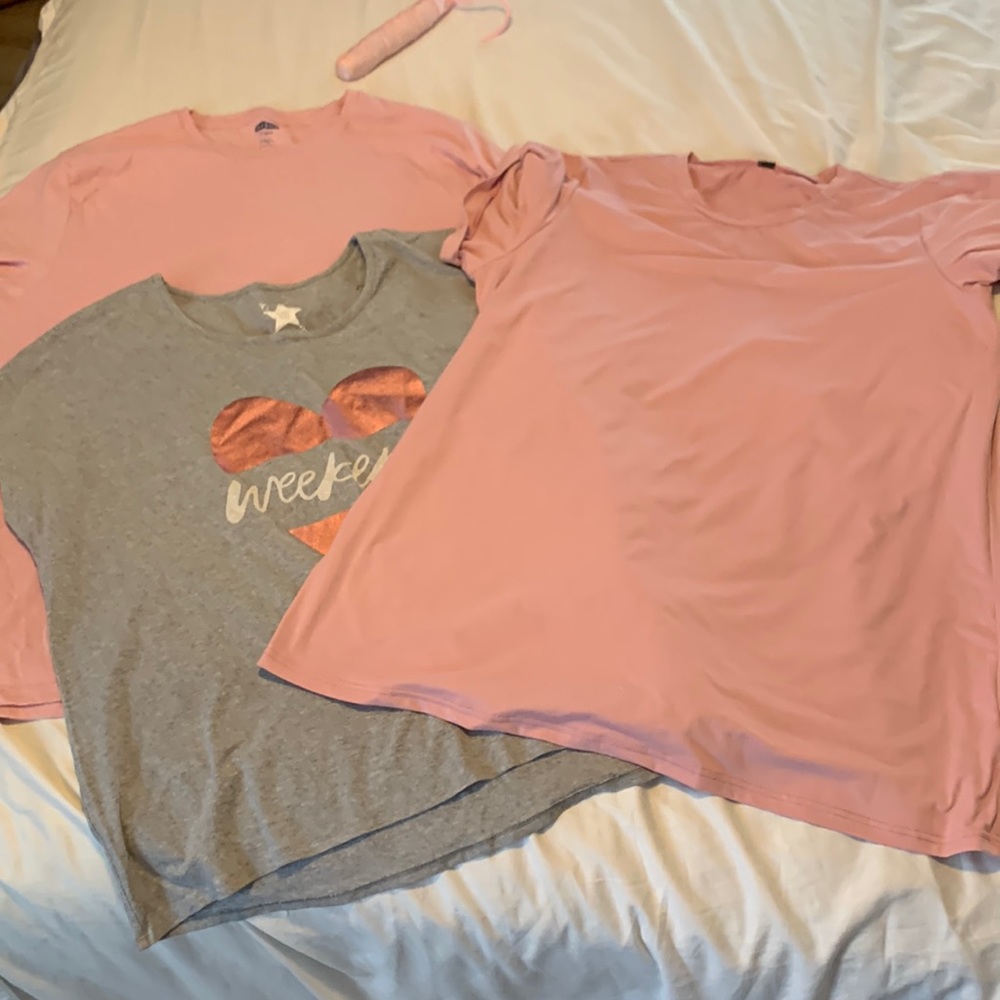 T shirt Lot , 3 for $28, size XXL,